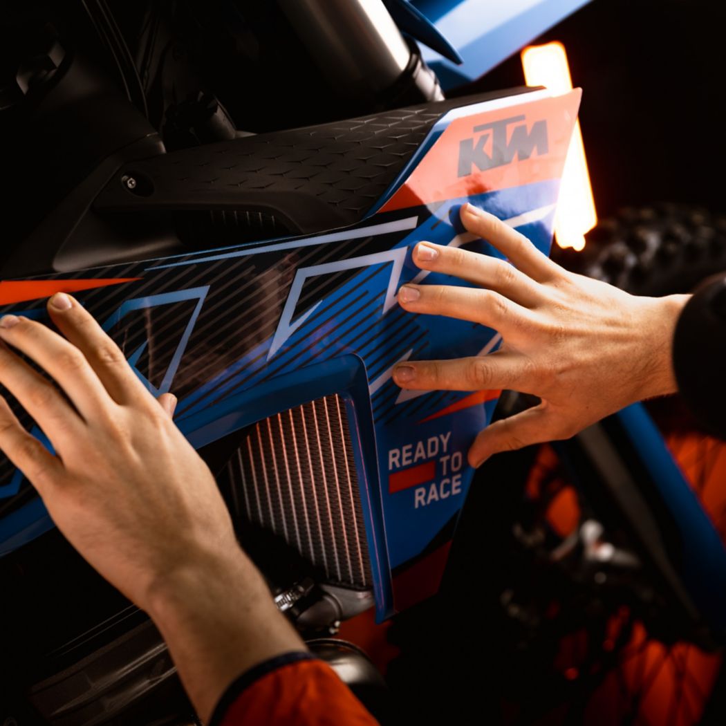 KTM Power Parts ミラーセット　94312940044 KTM Mirror Set 94312940044 | KTM Direct